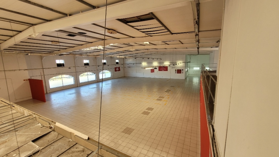 To Let Commercial Property for Rent in Parklands Western Cape